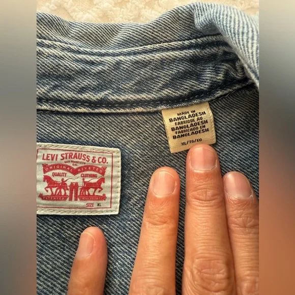 Women’s Levi’s oversized denim shacket NWOT XL - Picture 5 of 8